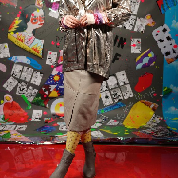 Vintage Saint Mignon Leather Pencil Skirt – 1980s French Design - Picture 10 of 12